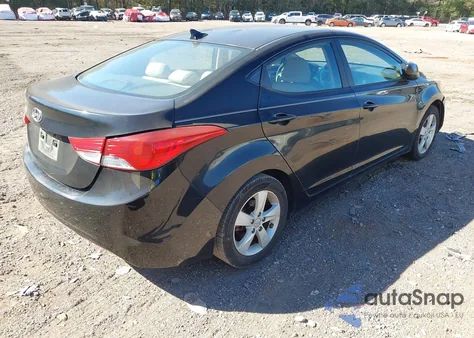 2012 Hyundai Elantra Gls (Ulsan Plant) z USA, uszkodzony, nr VIN KMHDH4AE1CU234135